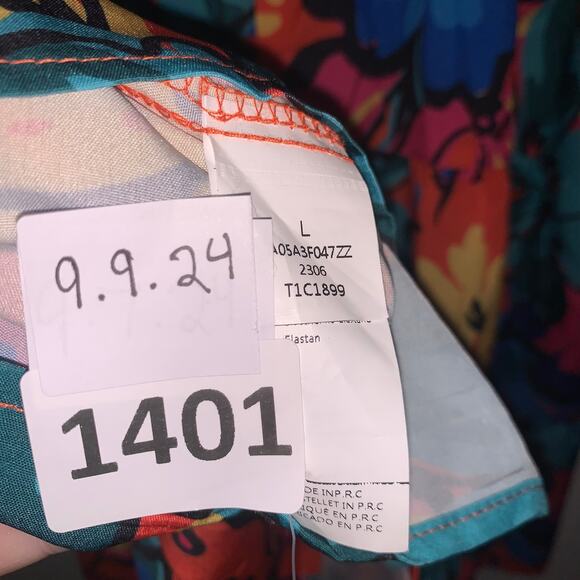 Floral V-Neck Summer Dress - Picture 9 of 10